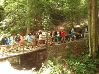 Obóz młodzieżowy, SZKLARSKA POREBA 2025 - Poczuj Ducha Gór i odwiedź z nami Szwejka. Kolonia 7-13 lat, obóz 14-18 lat.