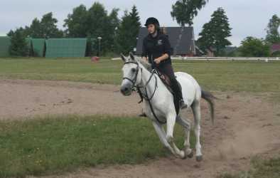 Obóz młodzieżowy, Niezapomniana Nadmorska Przygoda - OBÓZ KONNY (11-18 lat). Profesjonalne szkolenie dla początkujących, średnio zaawansowanych, zaawansowanych, obóz sportowo-szkoleniowy