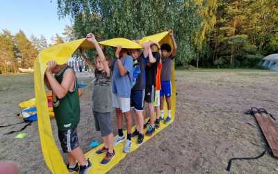 Obóz młodzieżowy, Piecki - kolonia "Mazurski Mixer" Mazurskie Chaty, 10 dni 10-14 lat